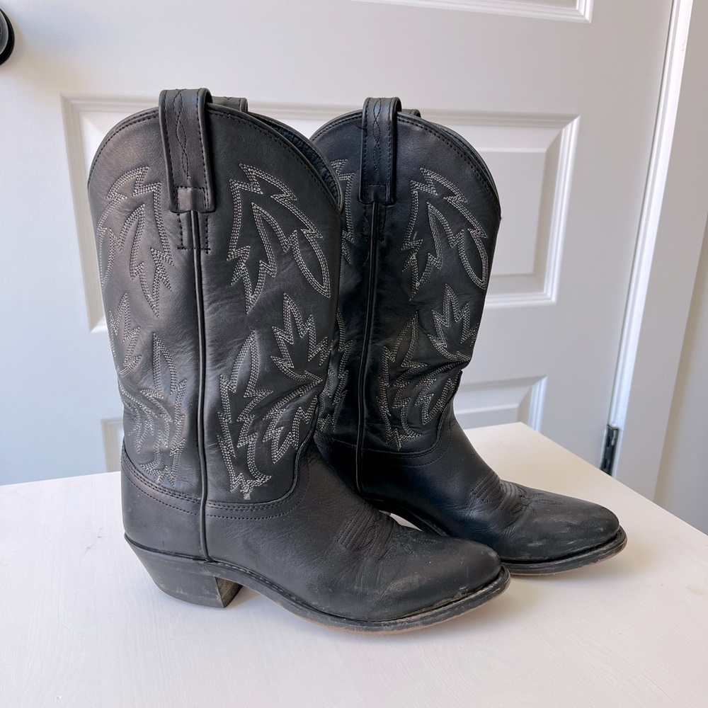 From Texas Cow girl boots black M.L Leddy’s real leather western
